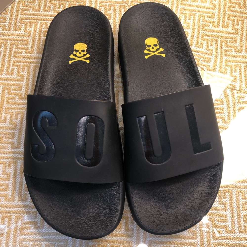 SoulCycle Slides - Brand New, never worn! Size 6